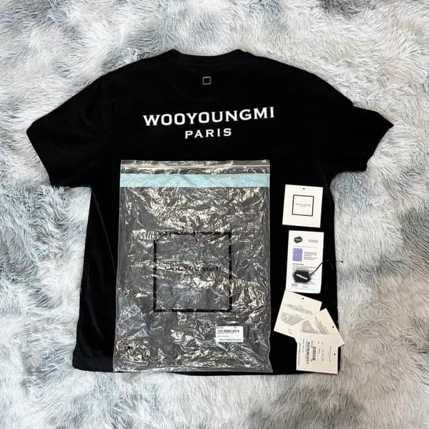 [정품/24ss] 우영미 백로고 반팔 46사이즈 