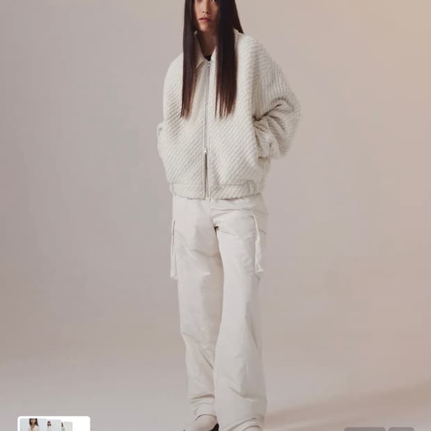 인사일런스 우먼 벌키 자카드 점퍼