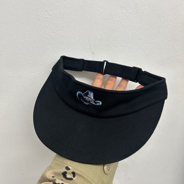 모스키노 카우보이 자수 썬바이저 썬캡