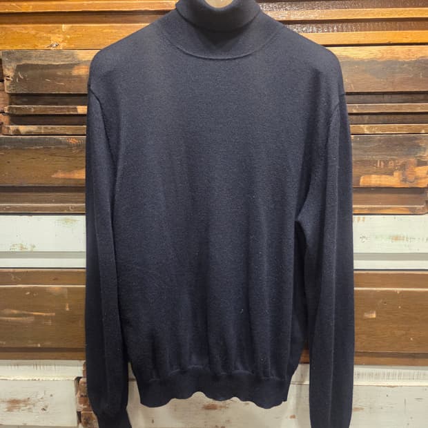 수트서플라이 터틀넥