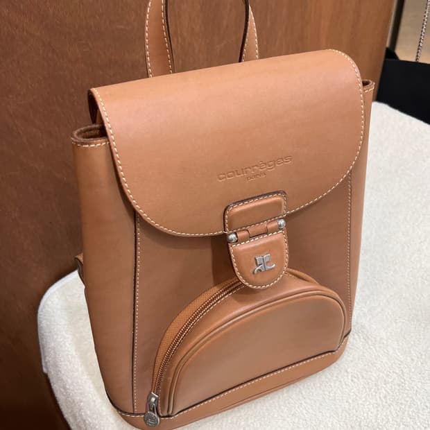 90s COURREGES 로고 가죽 백팩 브라운