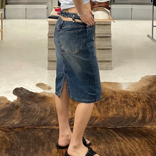D&G denim skirt