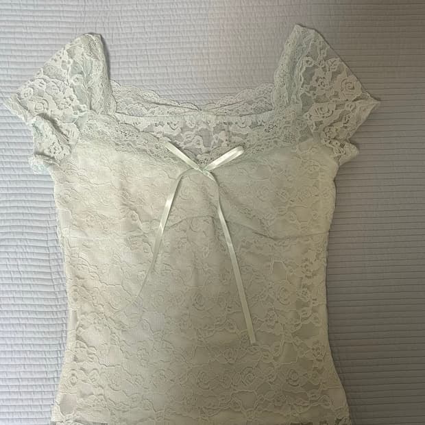 민트 레이스 시스루 탑