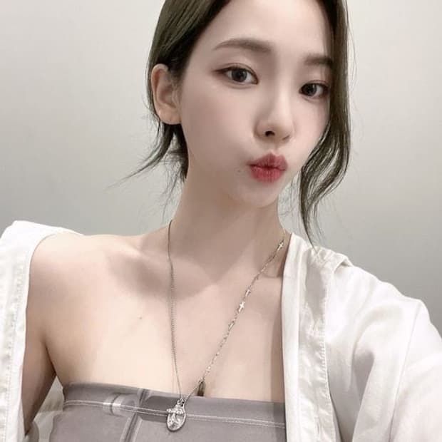 [카리나/수지 착용] 어거스트하모니 엔젤 네크리스