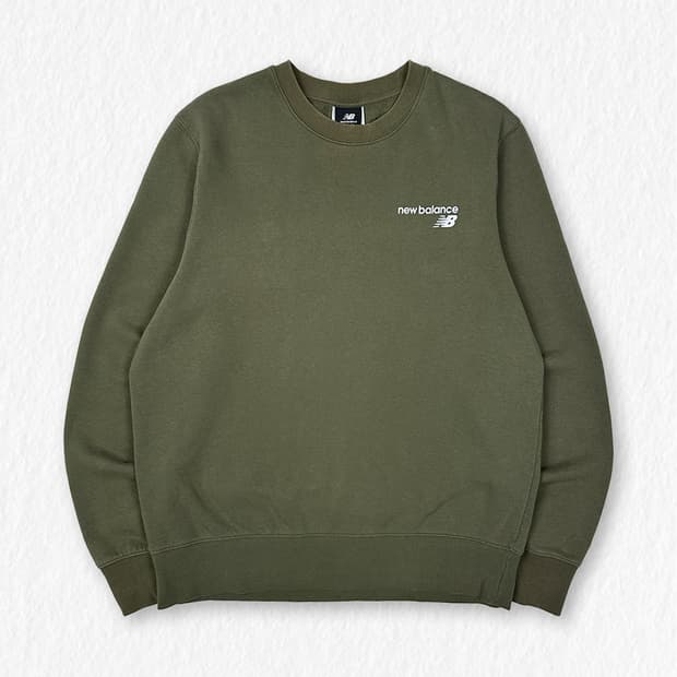 뉴발란스 기모 맨투맨 카키