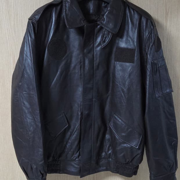 (착샷) 군용 가죽자켓 빈티지