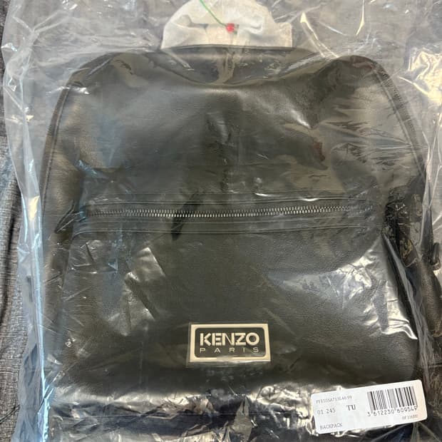 겐조 파리 레더 블랙 백팩