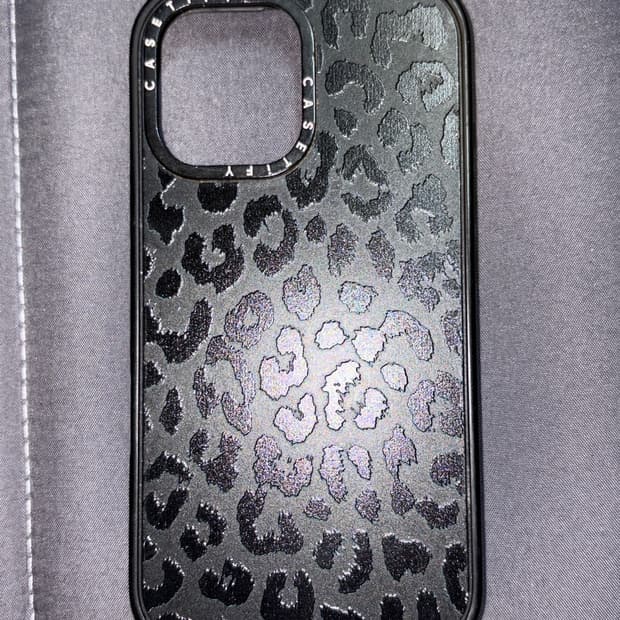 케이스티파이 레오파드 아이폰16 케이스