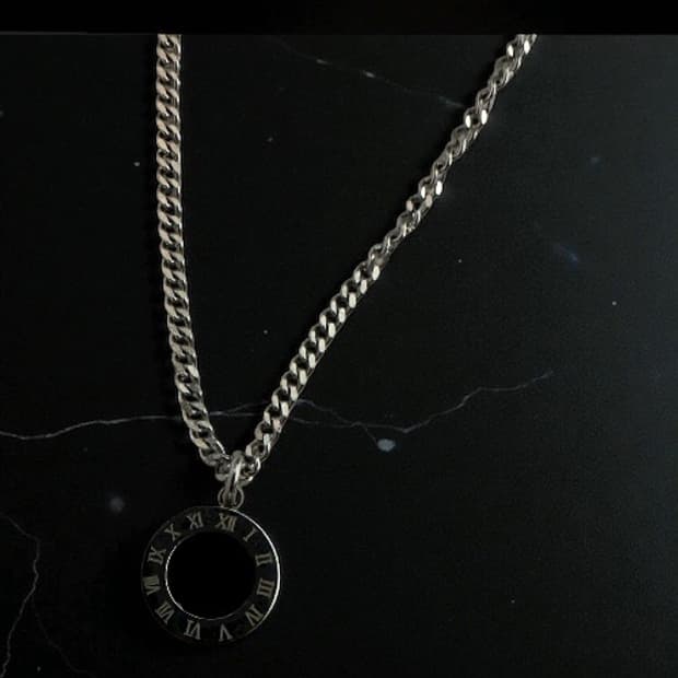 블랙 오닉스 펜던트 써지컬 체인목걸이