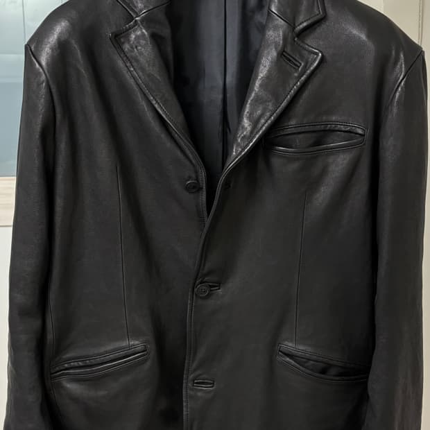 쿠어 램스킨 워시드 쓰리 버튼 블레이저 (블랙) 