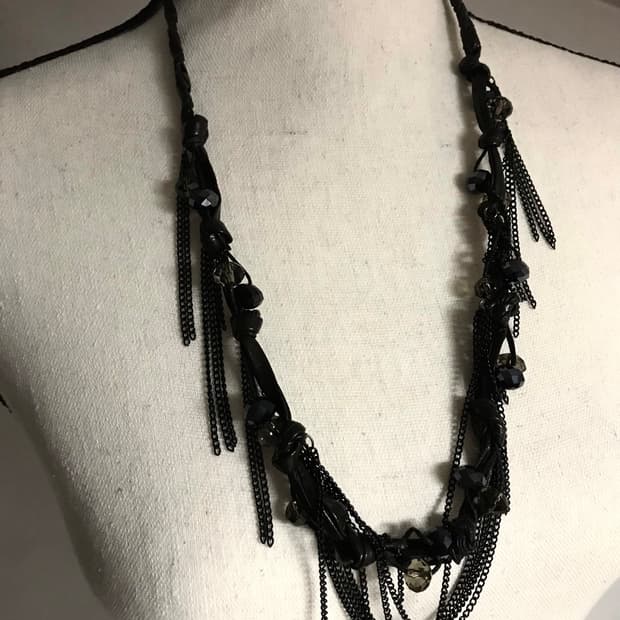 Vintage Black Chain & Bead Necklace 