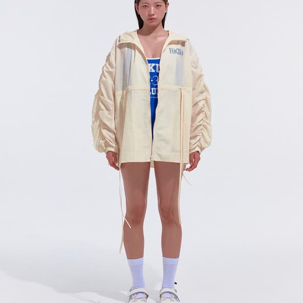 PAKUA_파쿠아 볼륨 슬리브 윈드브레이커 판매합니다!