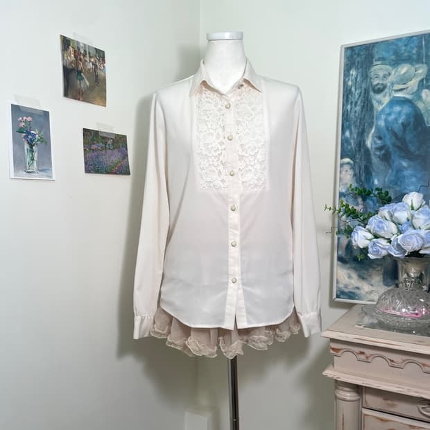 pinkivory lace trim blouse(size-9)