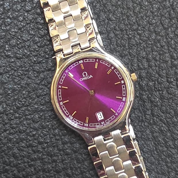 오메기드빌 쿼츠 남녀공용시계 판매