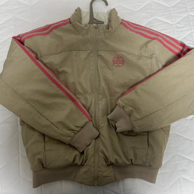 아디다스 리버시블 베이지 아이보리 점퍼