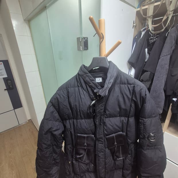 C.P. Company 씨피컴퍼니 패딩