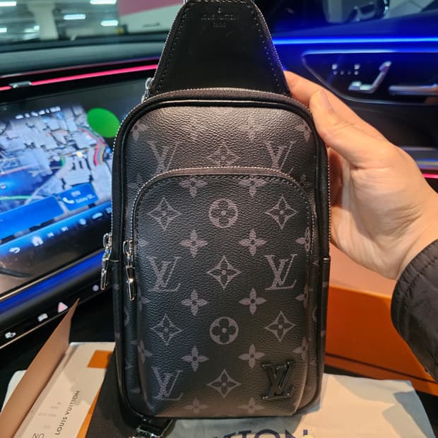 루이비통 이클립스 에비뉴 슬링백PM 신형