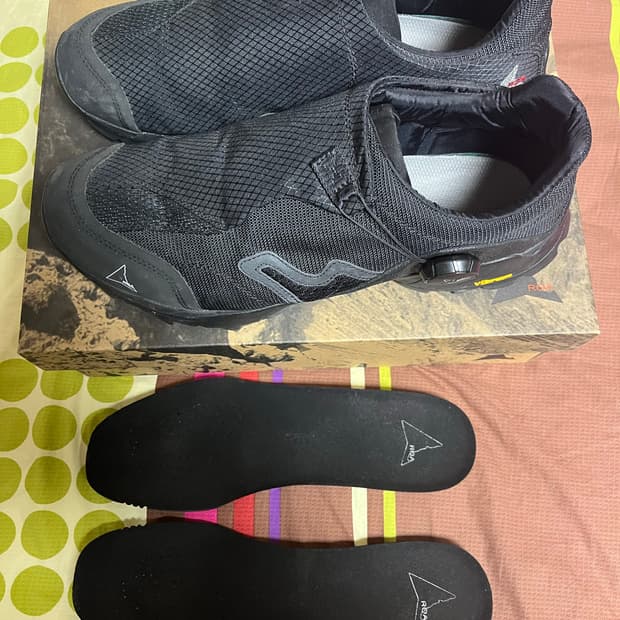 로아 미나르 43사이즈 판매합니다