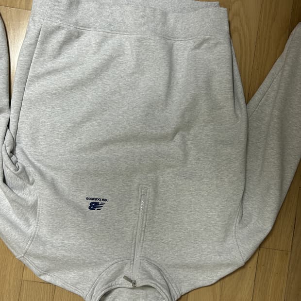 뉴발란스 반집업 스웻셔츠 L