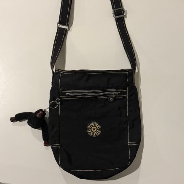 키플링 크로스백