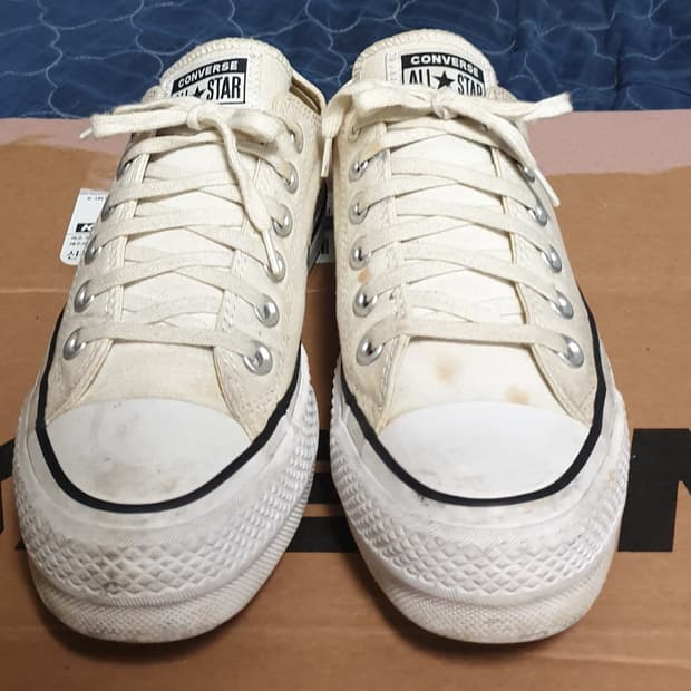 컨버스 척테일러 플랫폼 스니커즈 아이보리 (230)