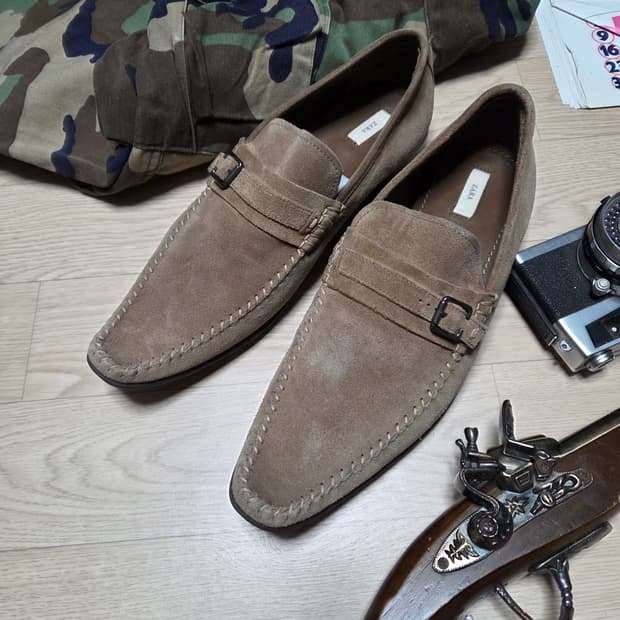 ZARA 자라 스웨이드 가죽 로퍼