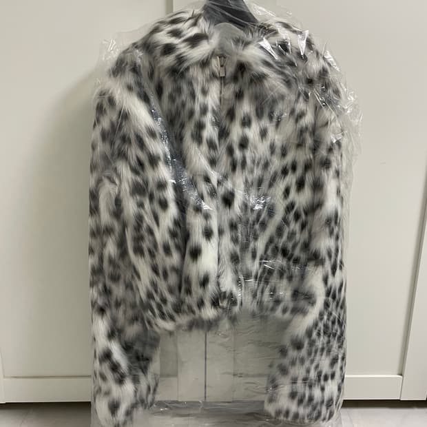 ASURA 레오파드 크롭 퍼 자켓 