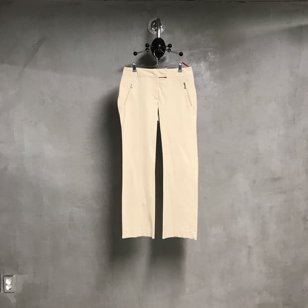 프라다 베이지 팬츠 48