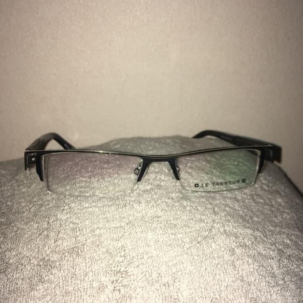 LE TANNEUR 반무테 안경