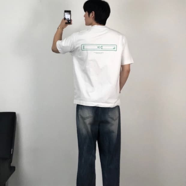 솔리드옴므 정품 백 프린팅 로고 반팔 화이트