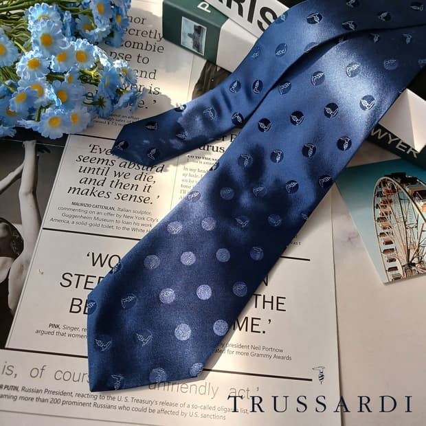 트루사르디 실크 블루 로고 패턴 넥타이 9cm A+등급 E818
