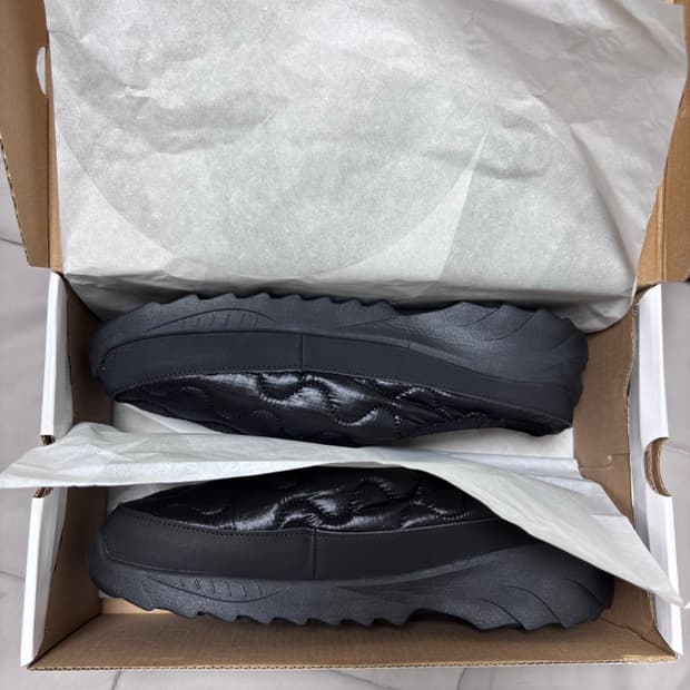 klogg puffy moc black