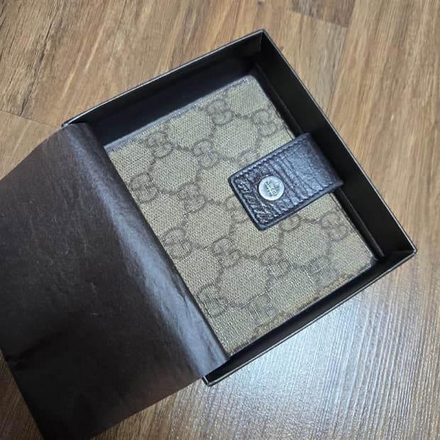 구찌 GG패턴 가죽 지갑 [정품 풀박스]