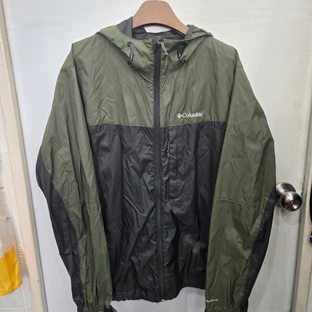 L,100 )) Columbia 컬럼비아 바람막이 점퍼! 색상 이뻐용~