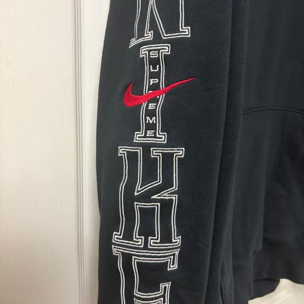 나이키 슈프림 후드티