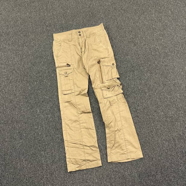 무슈 니콜 베이지 부츠컷 카고팬츠