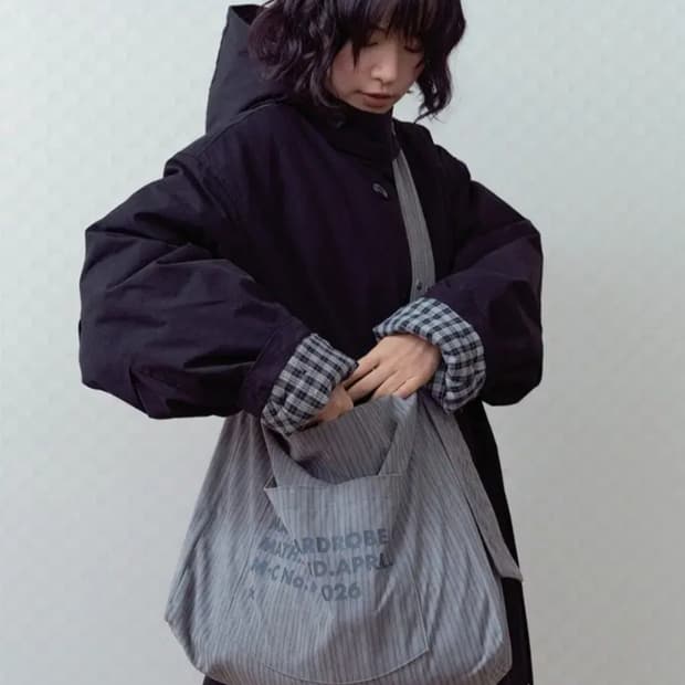 오피쉬 개횬 가방 STRIPE SNAP MULTI-WAY BAG