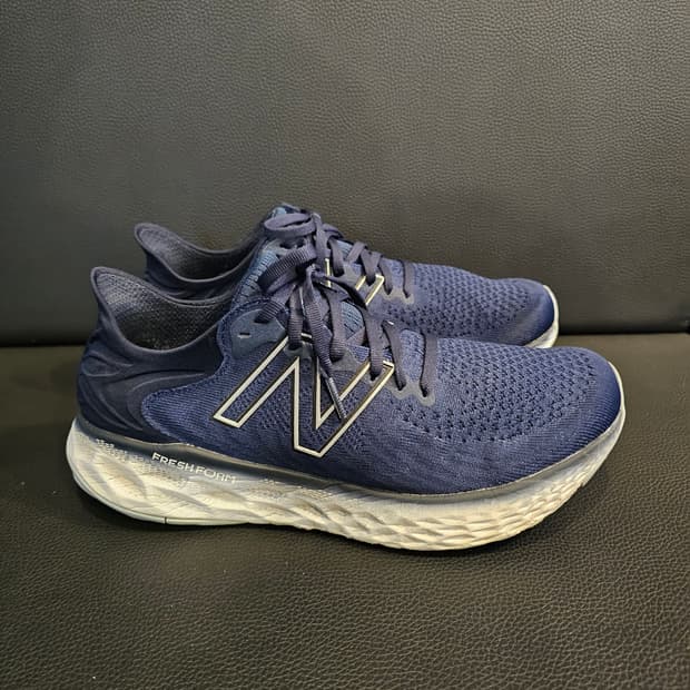 뉴발란스 Fresh Foam 런닝화 네이비