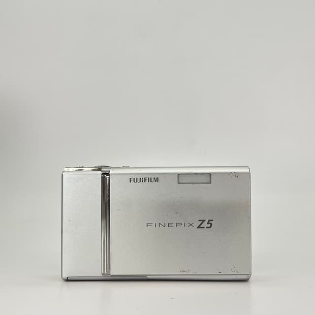 후지필름 파인픽스 FUJIFILM FinePix Z5fd 실버