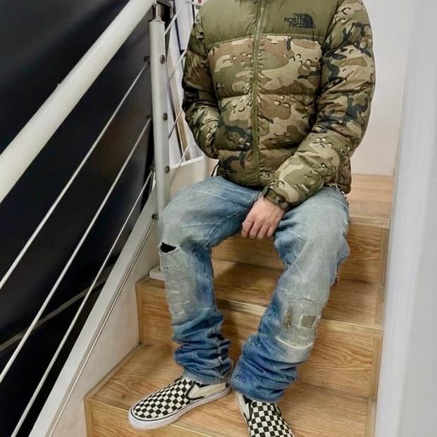 노스페이스 노벨티 눕시 카모 구스다운 숏패딩