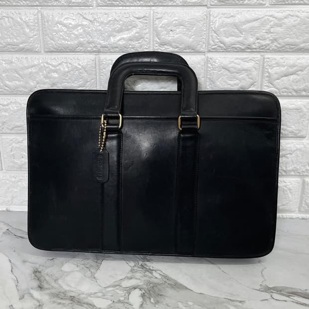 Old Coach 303-05 Leather Briefcase