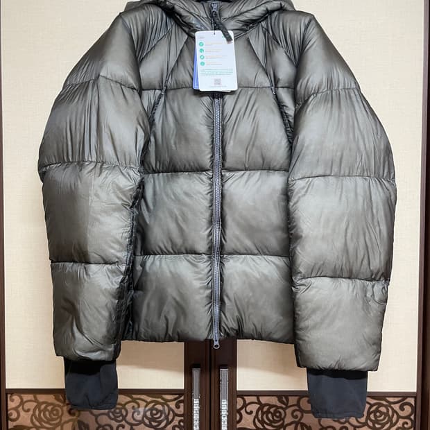 [3] 산산기어 셰이드 푸퍼 자켓 차콜