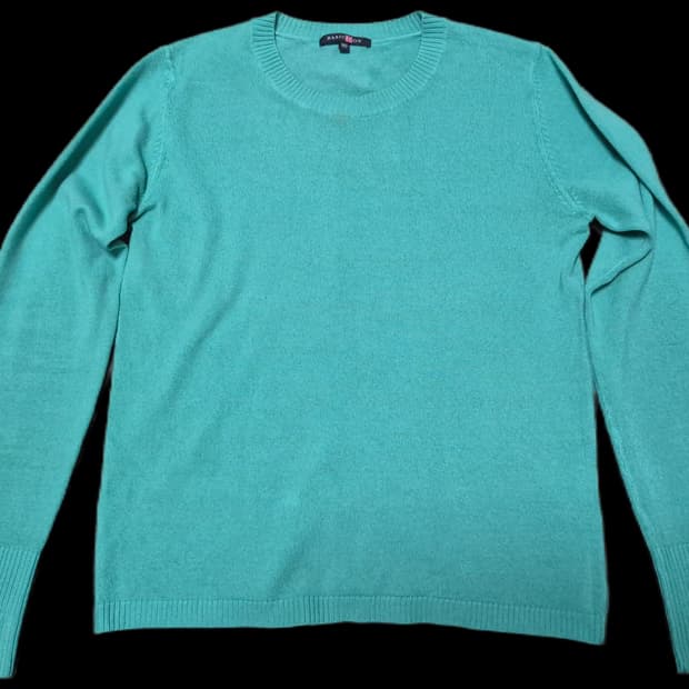 청록색 빈티지 니트 티셔츠