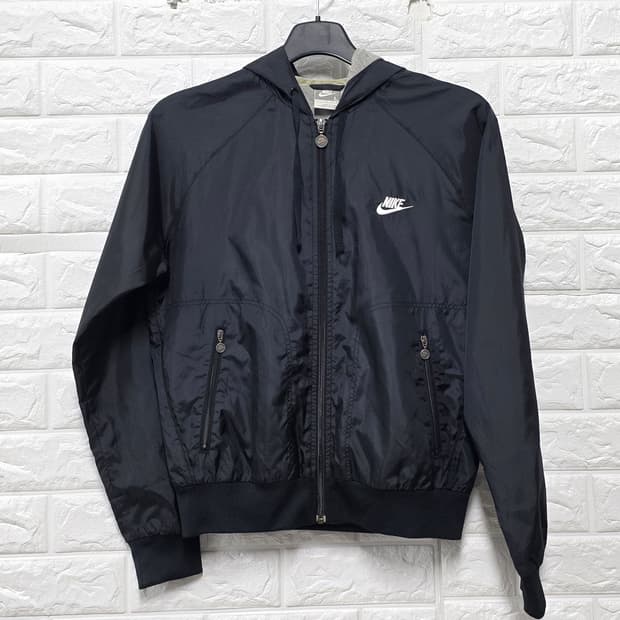 나이키 바람막이 L 