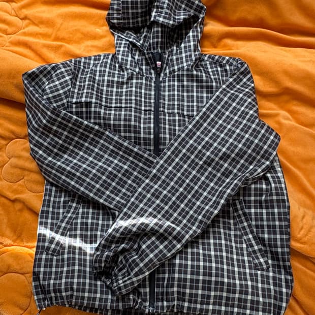 릿킴 체크 바람막이