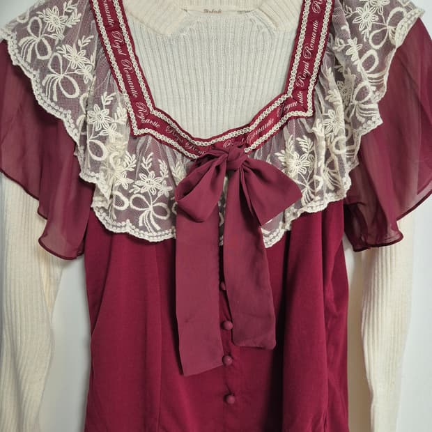 엑시즈팜 axes femme 레이스 리본 반팔 블라우스