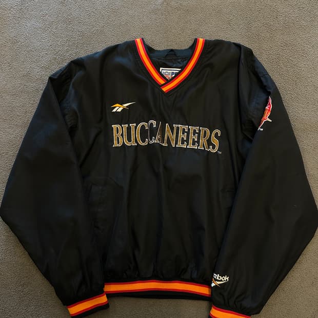 리복 NFL 탬파베이 빈티지 웜업 처분 