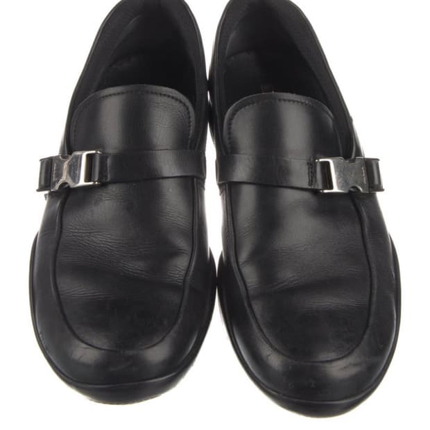 프라다 스포츠 버클 로퍼 스니커즈