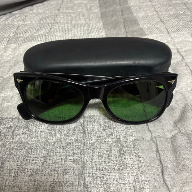 어트랙션즈 선글라스 