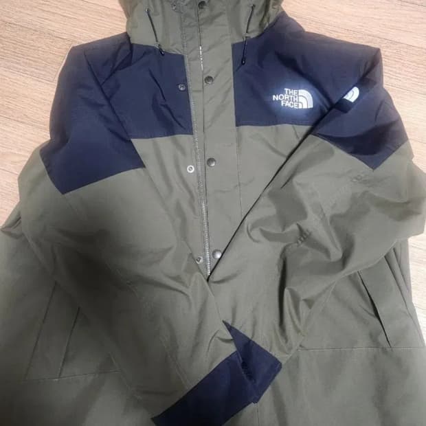 노스페이스 바람막이